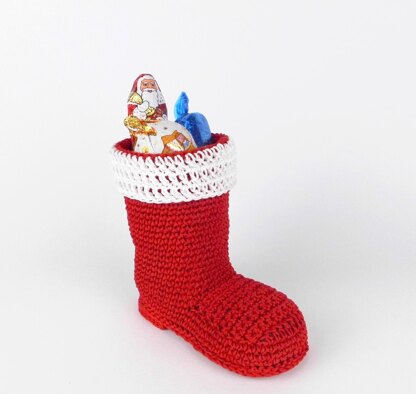 Crochet pattern for Christmas: Santa boot - to fill & decorate