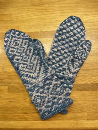 Kilim Mittens