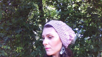 "Blush" slouchy hat