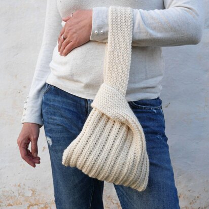 Crochet knot bag