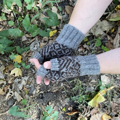 Twillish Fingerless Gloves