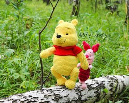 Winnie the Pooh + Honeypot + bees (PDF + 7 videos)