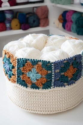 Granny Square Basket