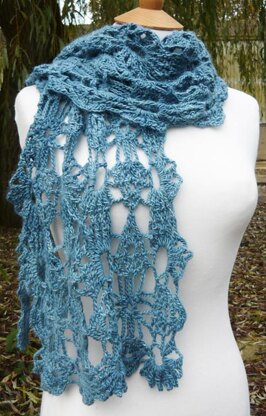 Gigi Crochet Scarf