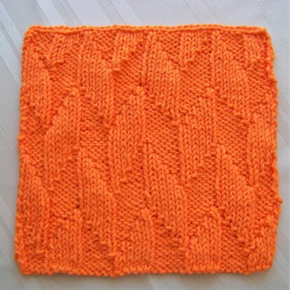 Alternating Diagonals Dishcloth