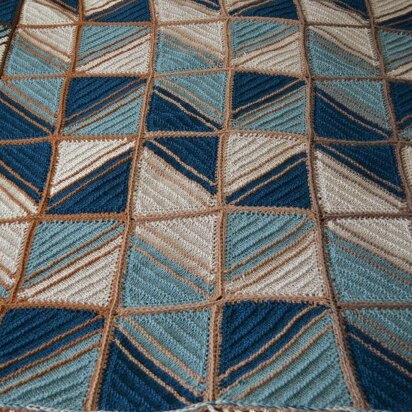 Paralleloghan - knitting pattern