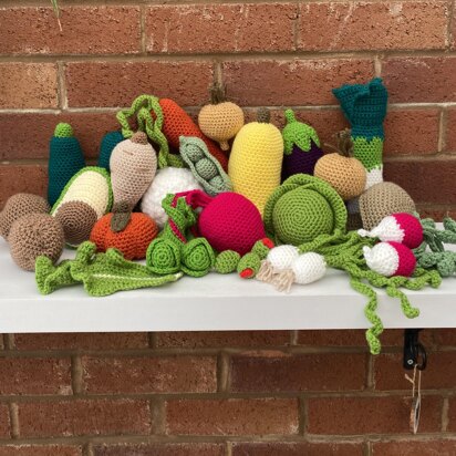 22 Vegetables Crochet Patterns