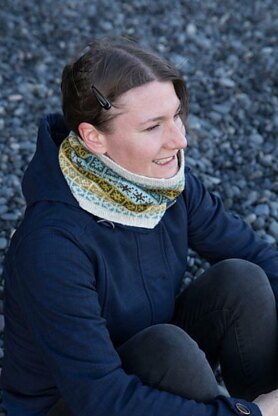 Tin Can Knits Compass Cowl PDF