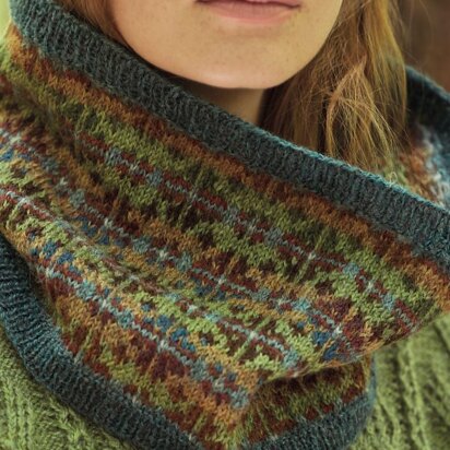 Rowan Cowl