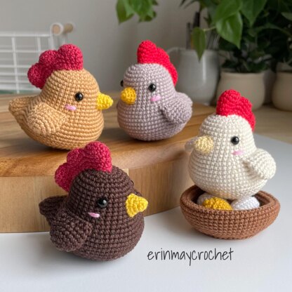 Olive the Chicken amigurumi crochet pattern