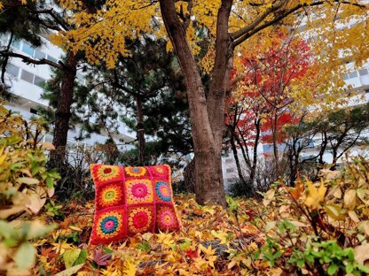 Fall in Love Cushion