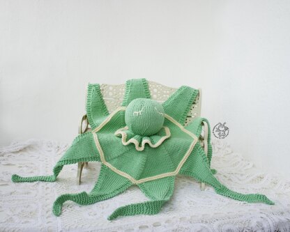 Knitted flat Octopus Toy Baby Lace Blanket.