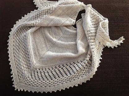 Ghost Gardens Shawlette