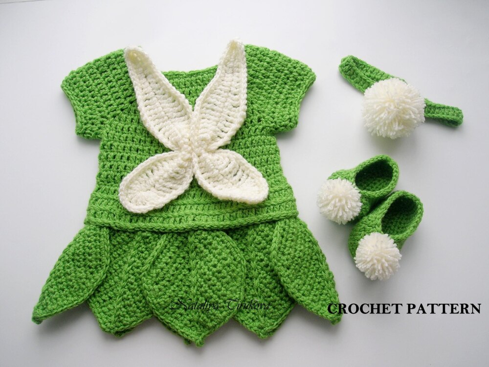 white christmas dresses Peter Pan & Tinkerbell Dolls main image 1