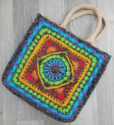Bamboo Handle Crochet Bag, Granny Square Tote Bag, Colorful Crochet Granny Bag, Crochet Purse, Crochet Bag with Granny Square Tiles