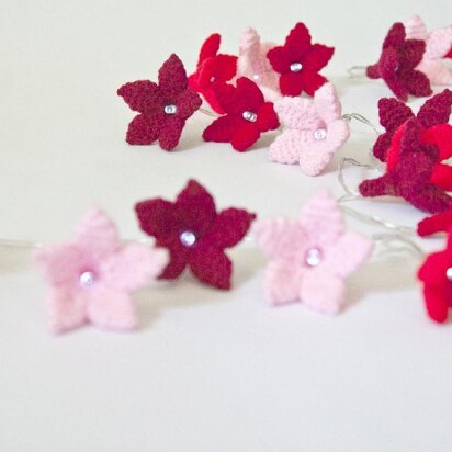 Amigurumi Flower Fairy Light Garland