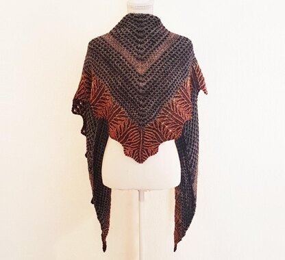 Amber viola shawl