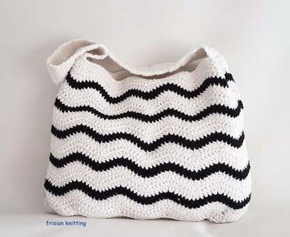 Chevron beach bag