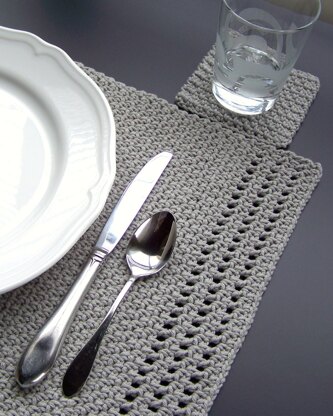 Simply Elegant Placemat and Coasters