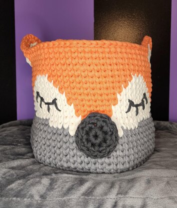 Vera's Fox Basket