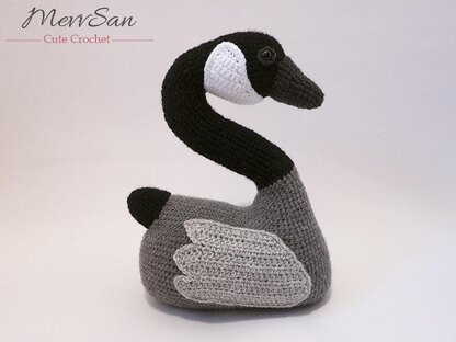 Amigurumi Canada Goose