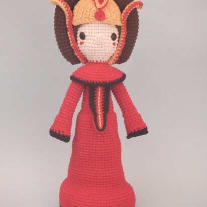 PADMÉ AMIDALA, Satar Wars tribute crochet pattern