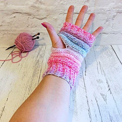 Fun Fabulous Fingerless Gloves