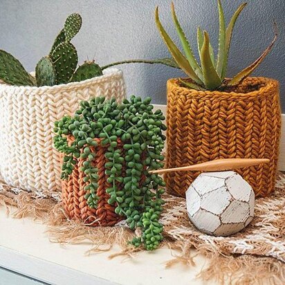 Herringbone Crochet Basket