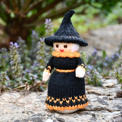 Judy the Witch Egg Cosy Knitting Pattern - Doll Knitting Pattern