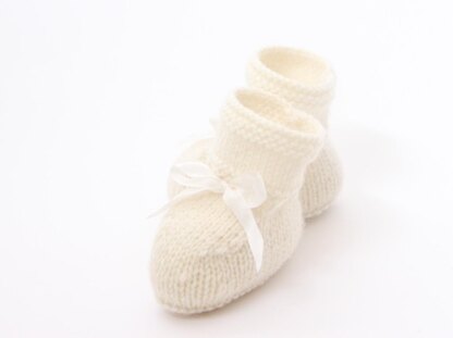 23 / Baby booties