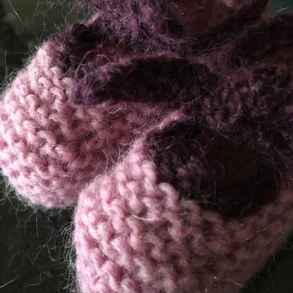 Garter Stitch Baby Bootees