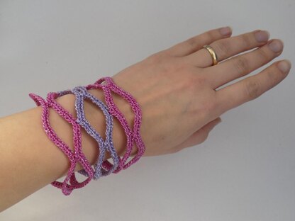 Lozenge Net Striped Bracelet