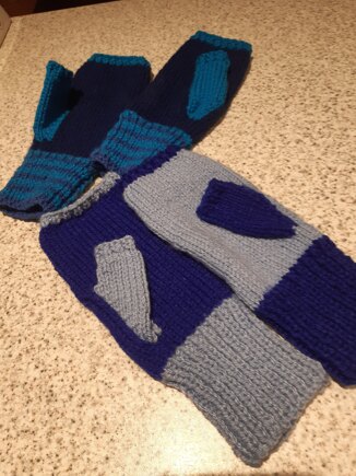 Fingerless gloves for the grown ups #3