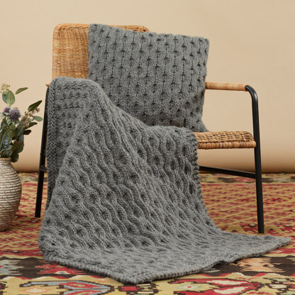 Skyland Blanket & Pillow - Knitting Pattern for Home in Tahki Yarns Highland Roving