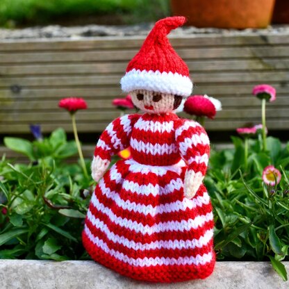 Heidi - Christmas Elf Folk Doll Knitting Pattern