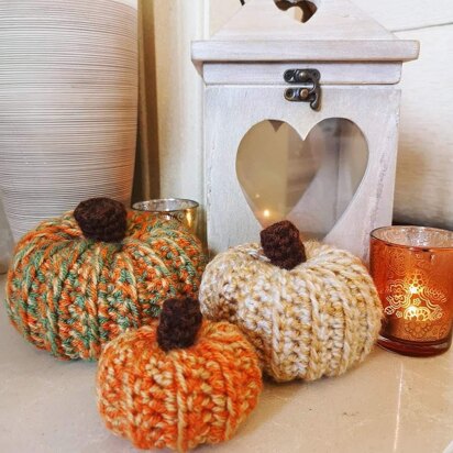Rustic Fall Pumpkins - Crochet