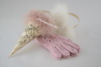 Princess T - vintage gloves for girls