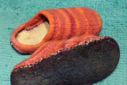 Monroe's Slippers - Felted Seamless Mules