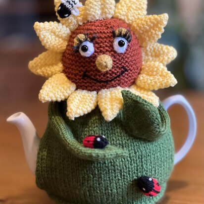 Suzie the Sunflower Tea Cosy