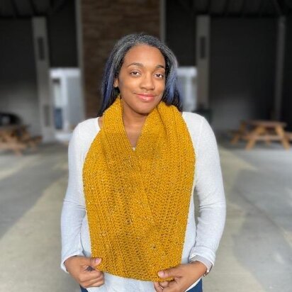 Lemon Peel Mobius Cowl