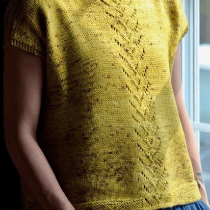 Andrea Tee - knitting pattern