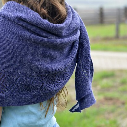 The Midnight Sun Shawl