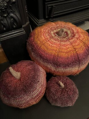 Family of Pumpkins (in the round)