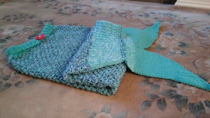 Mermaid Tail Snuggle Blanket