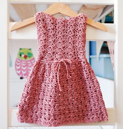 Scalloped Neckline Lace Dress