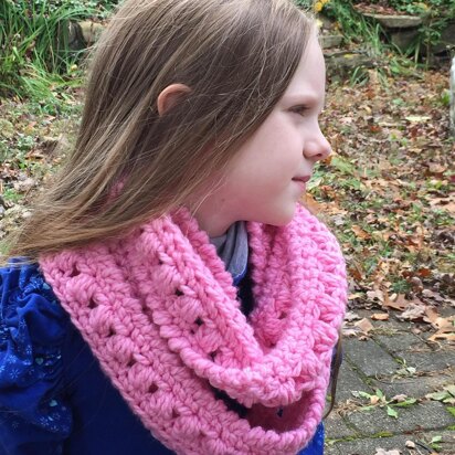 Bubblegum Infinity Scarf