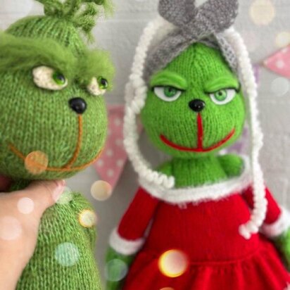 Miss Grinch knitting pattern.