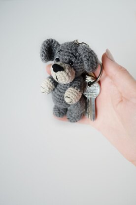 Amigurumi dog keychain