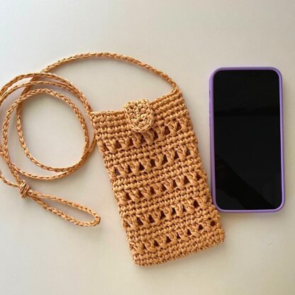 Raffia cell phone bag