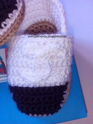 Chanel crochet baby espadrilles